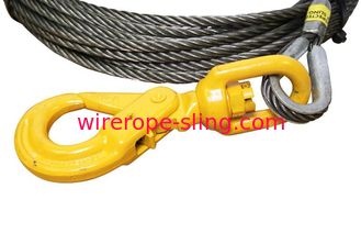 5/8"ホックを締めている旋回装置の自己の繊維の中心ワイヤー ロープおよび吊り鎖のウィンチ ケーブル